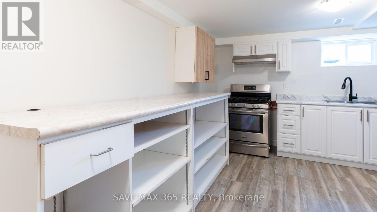 1358 POPRAD AVE