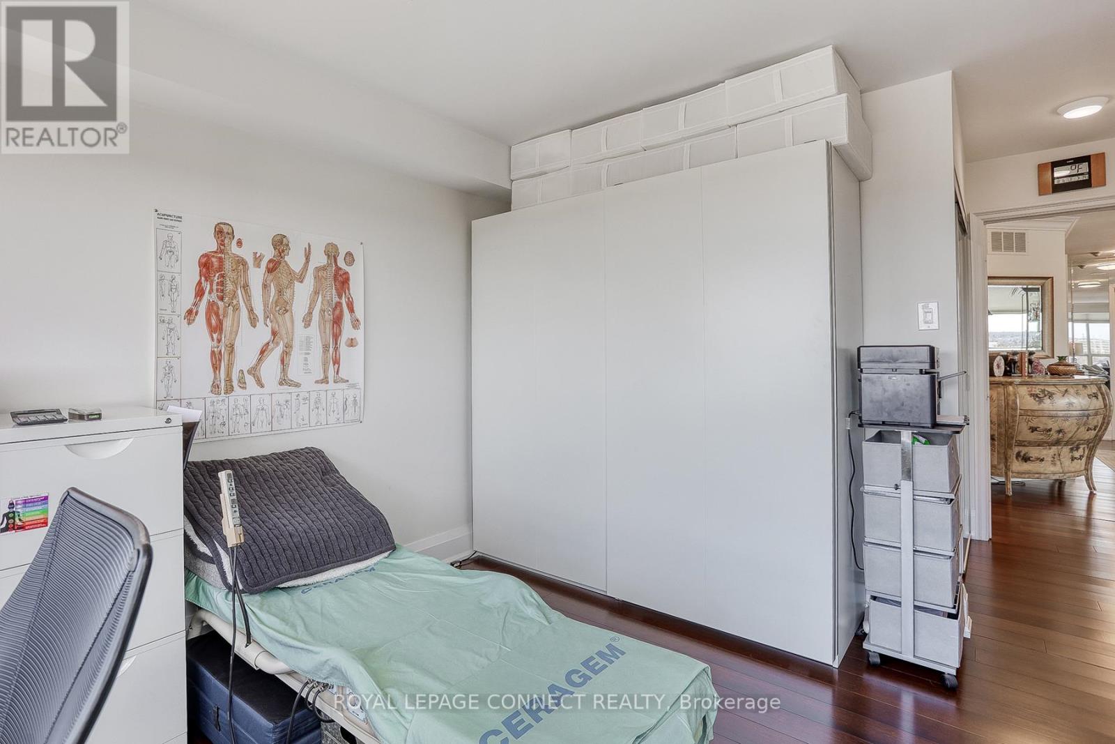 #1012 -1890 VALLEY FARM RD, #1012