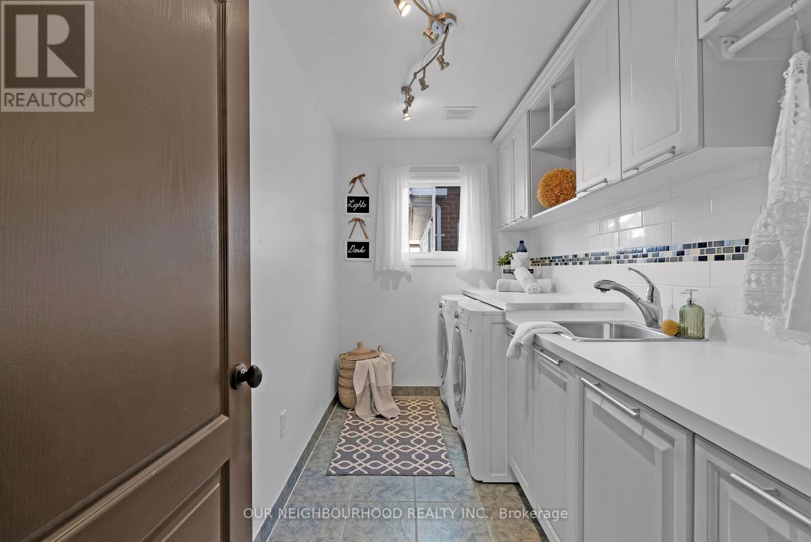 1416 ALDERGROVE CRT