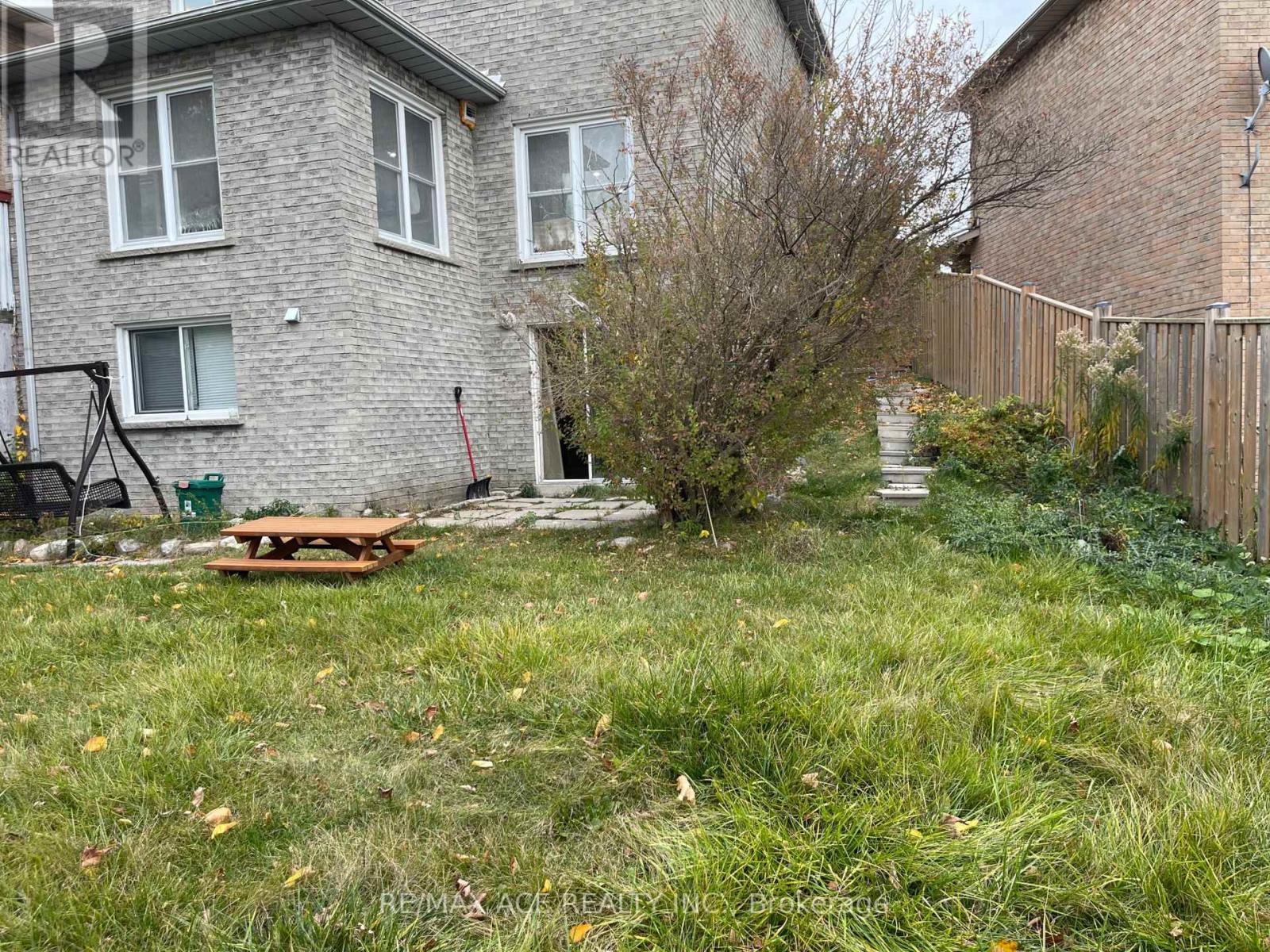 51 MURKAR CRES