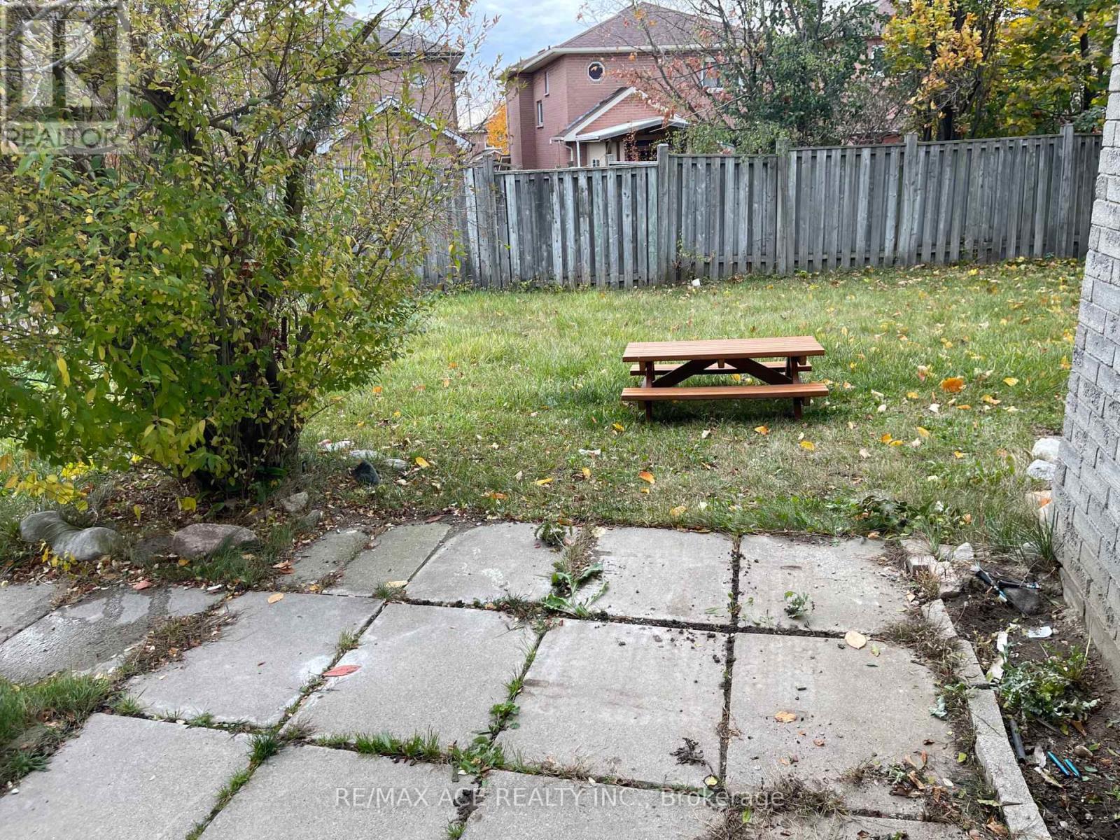 51 MURKAR CRES