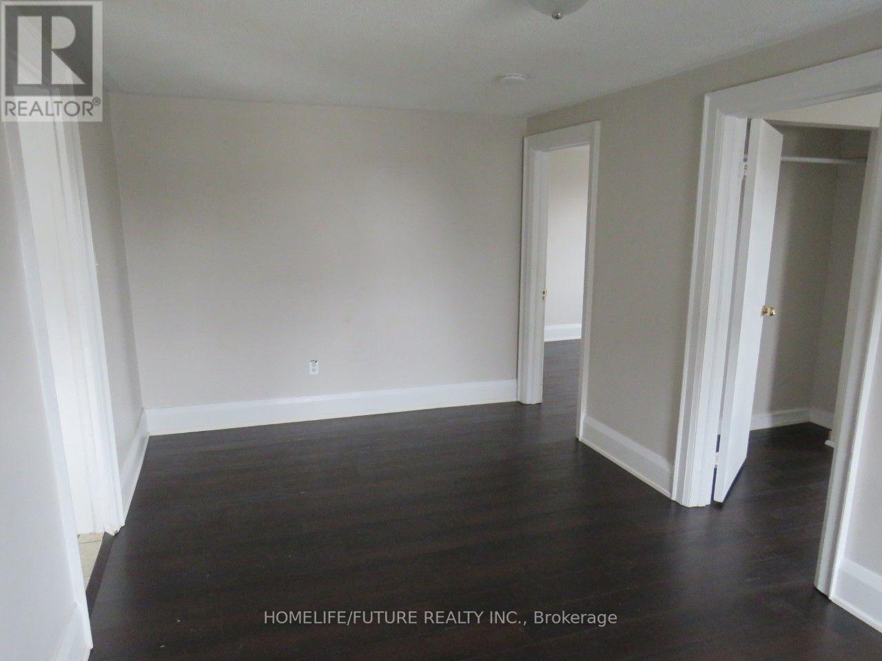539 ALBERT ST