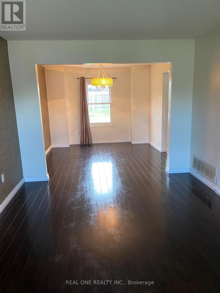 242 DELANEY DR