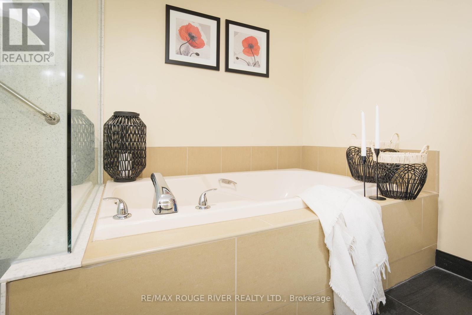 #1206 -900 WILSON RD N, #1206