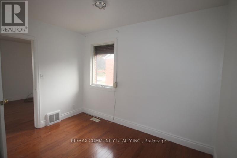 64 ADMIRAL RD