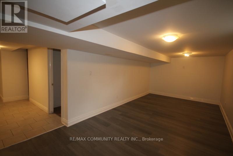 64 ADMIRAL RD