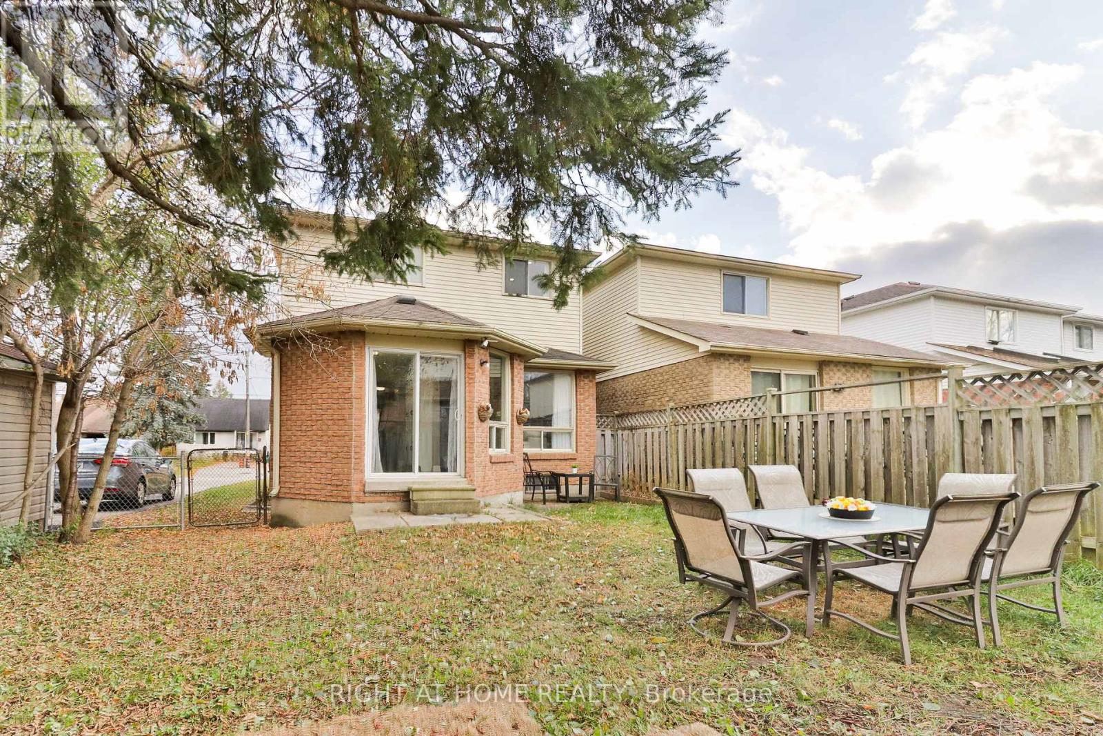 44 GLOVERS RD