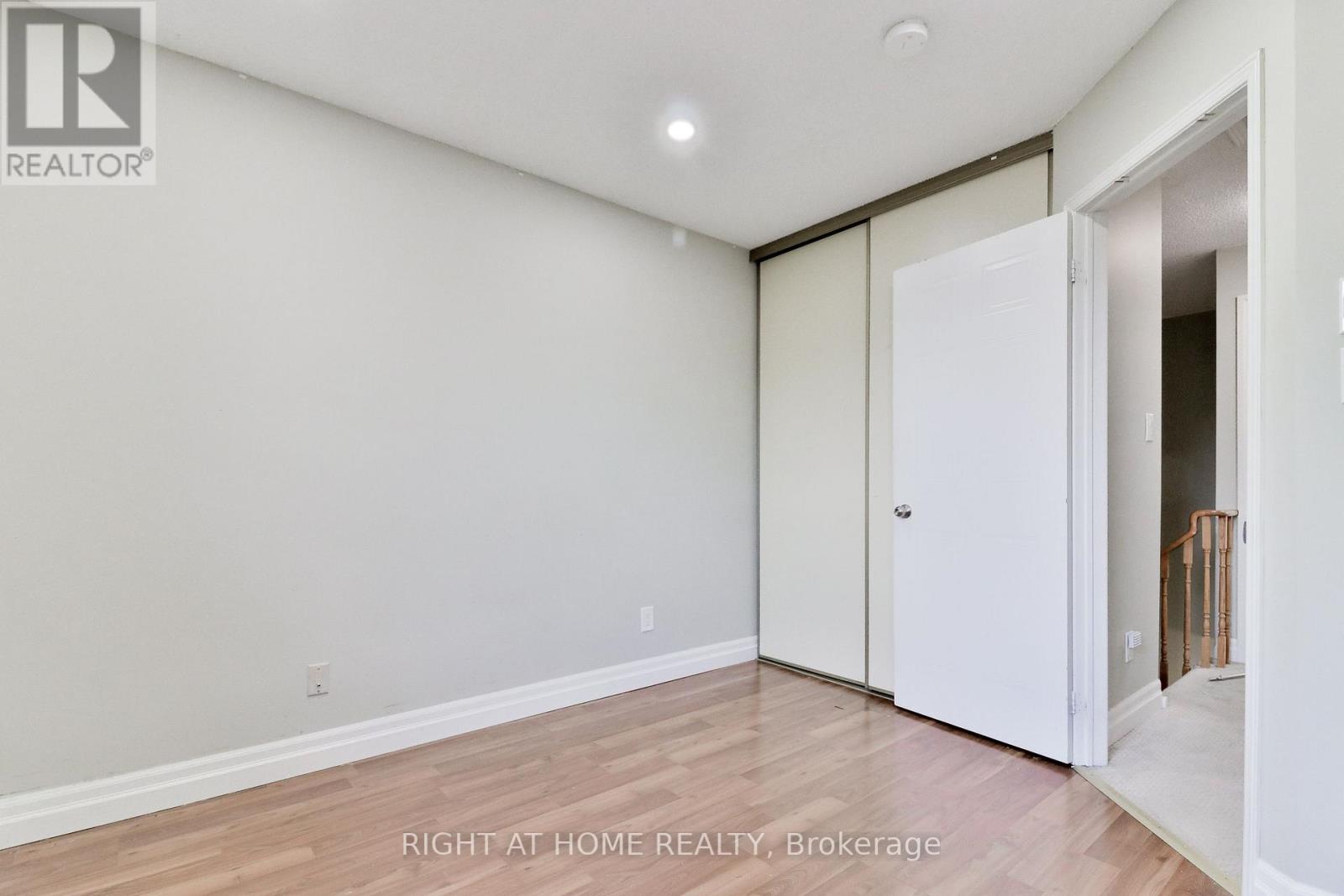 44 GLOVERS RD