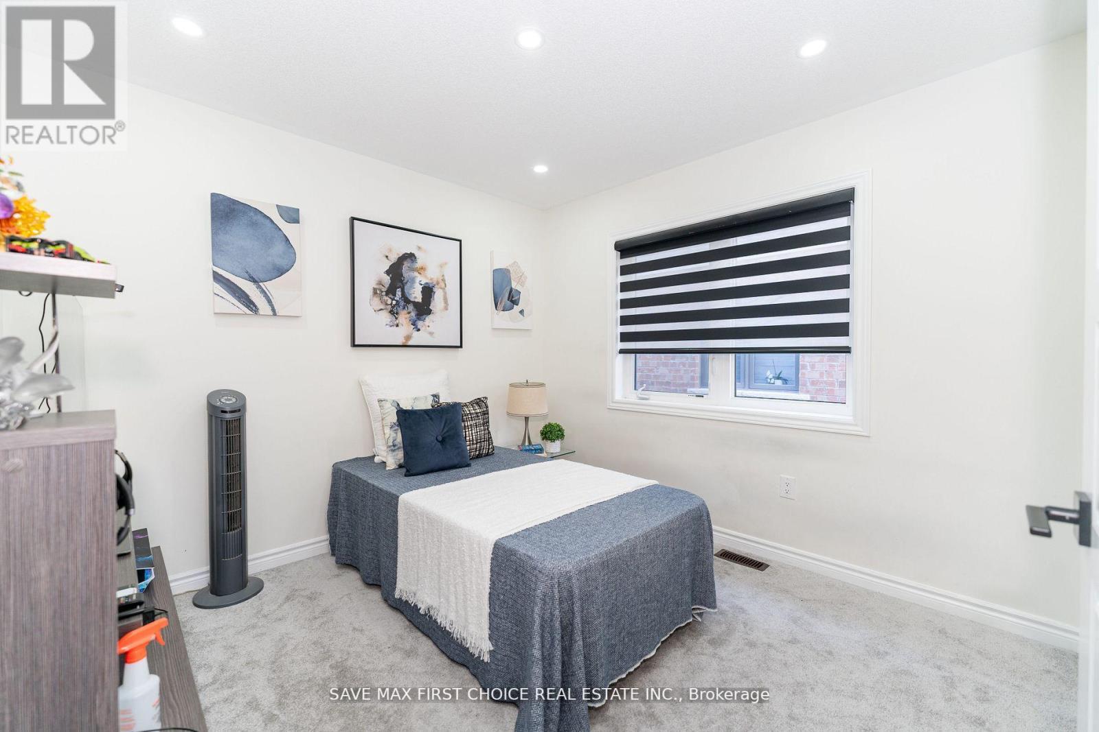 44 BRODEN CRES