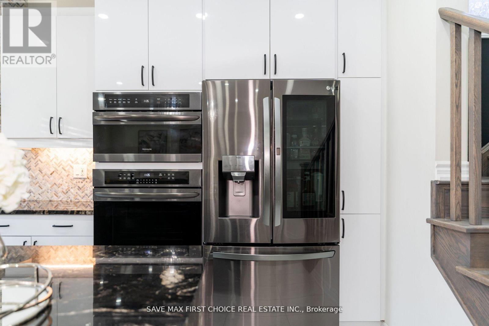 44 BRODEN CRES