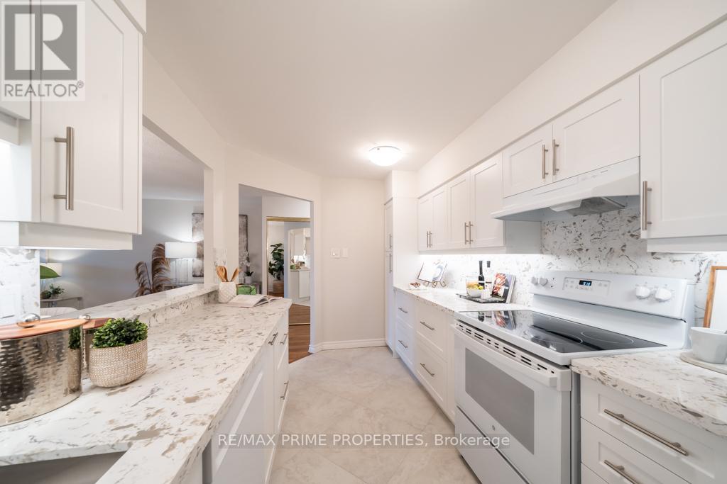 #310 -1890 VALLEY FARM RD, #310