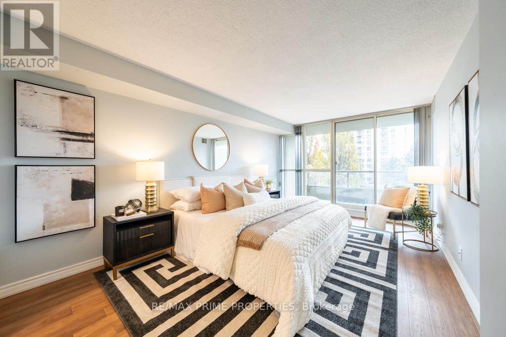 #310 -1890 VALLEY FARM RD, #310