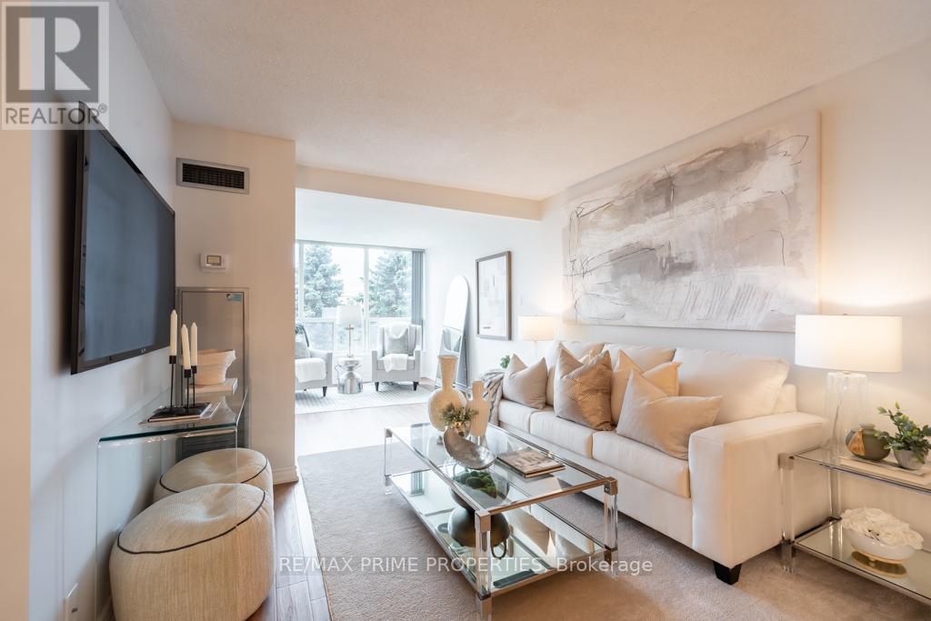 #310 -1890 VALLEY FARM RD, #310