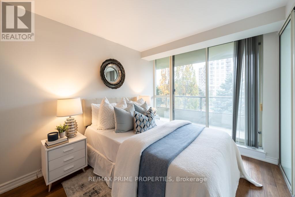 #310 -1890 VALLEY FARM RD, #310