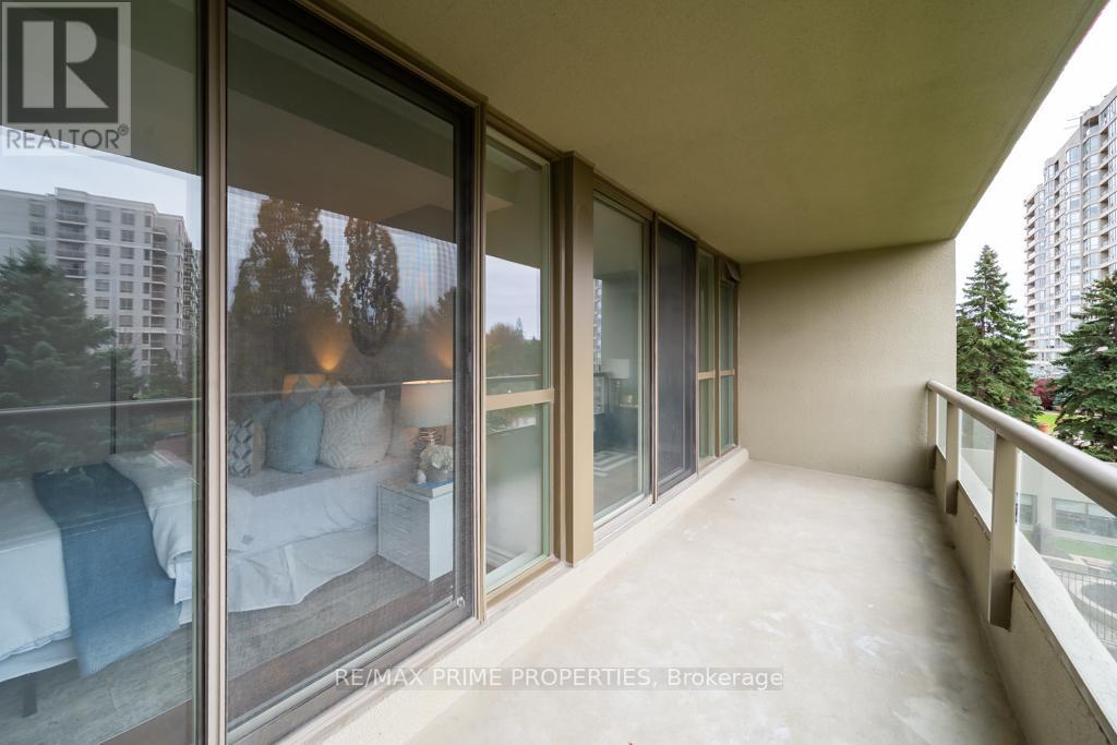#310 -1890 VALLEY FARM RD, #310