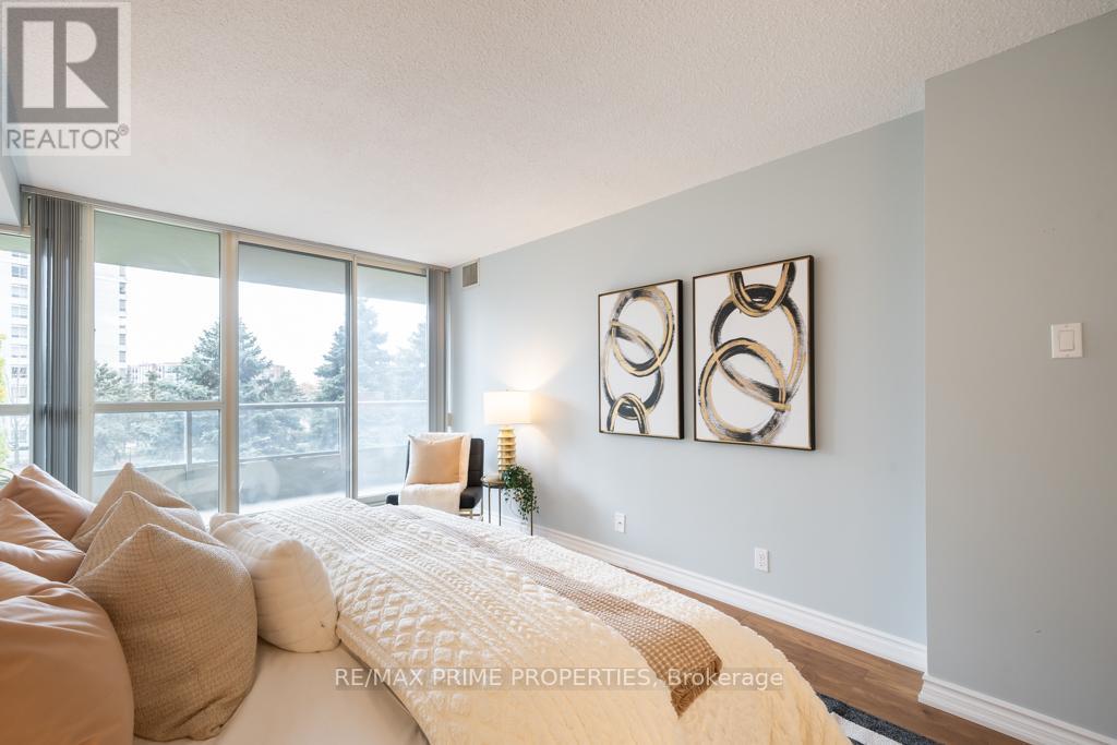 #310 -1890 VALLEY FARM RD, #310