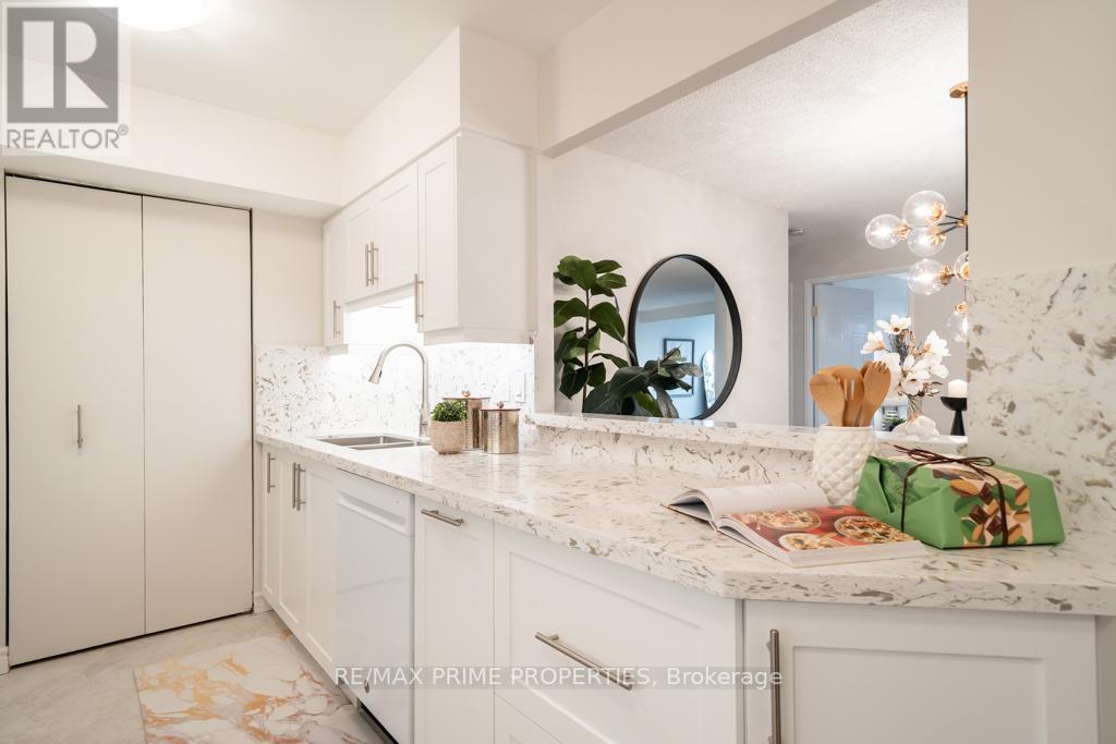 #310 -1890 VALLEY FARM RD, #310