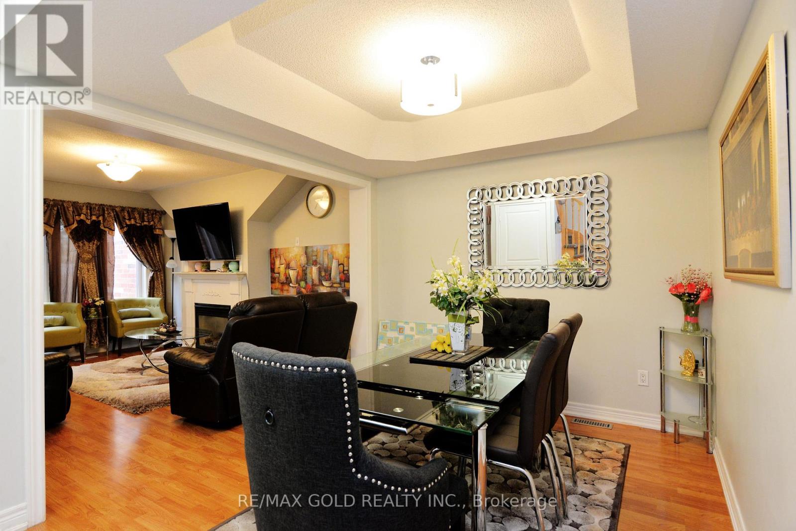111 WHITEFOOT CRES