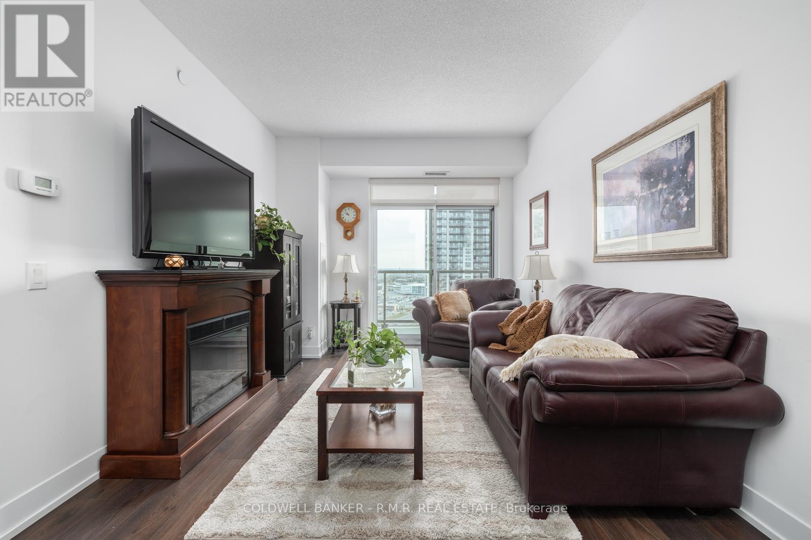 #LPH03 -1215 BAYLY ST, #Lph03