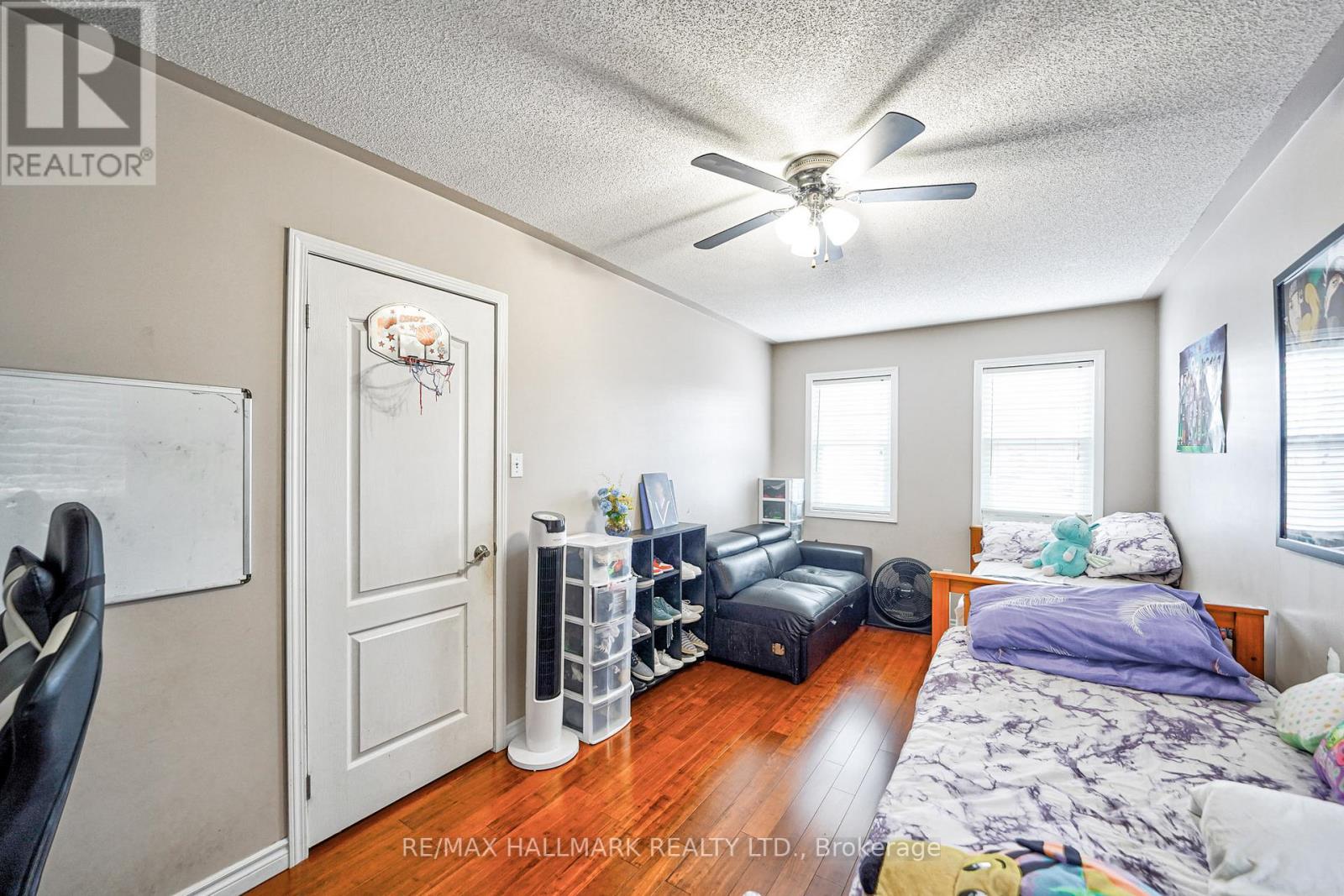 42 BROWNRIDGE PL