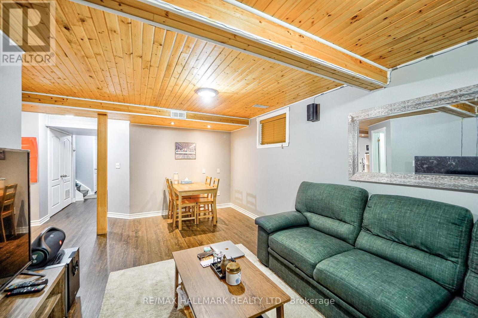 42 BROWNRIDGE PL