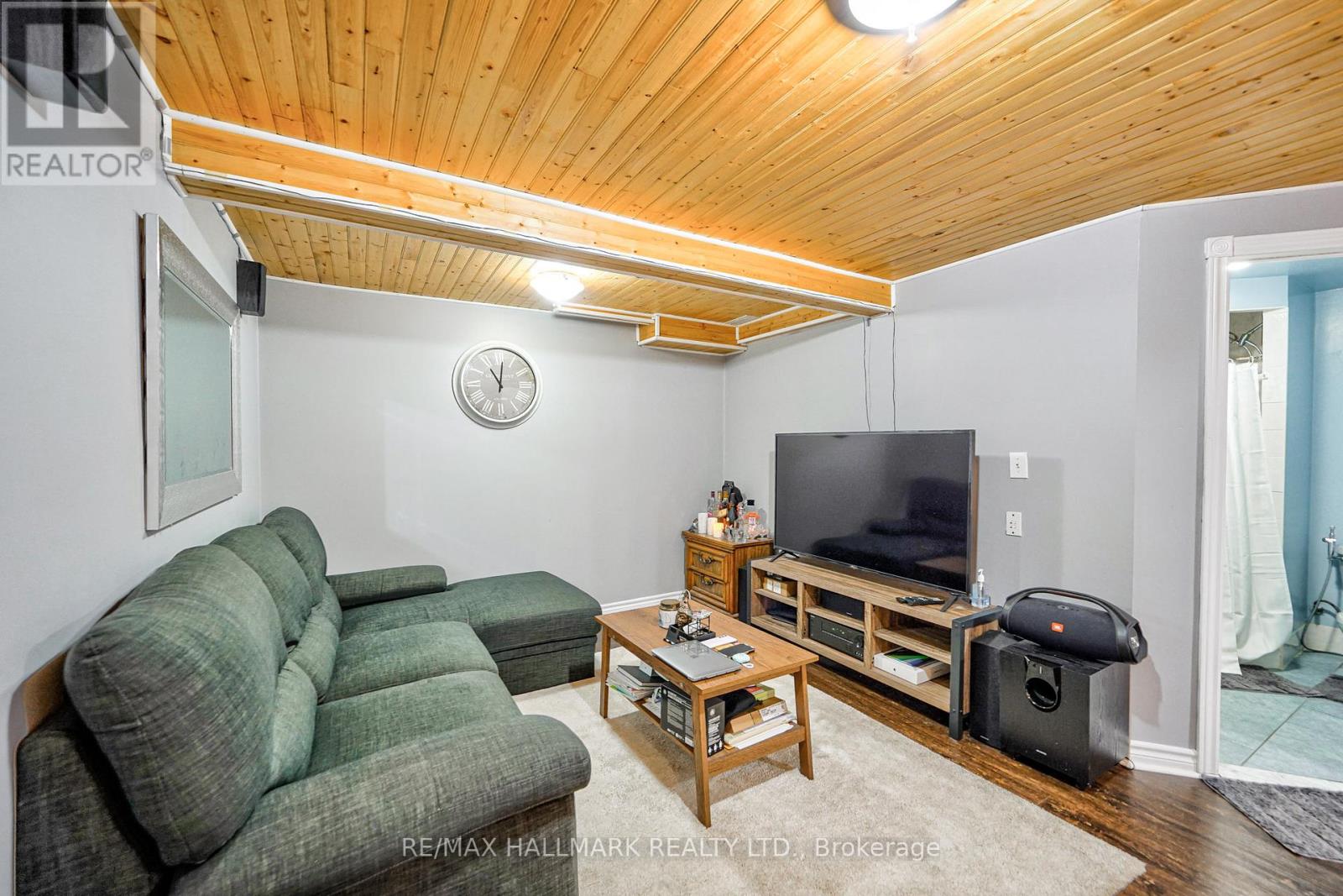 42 BROWNRIDGE PL