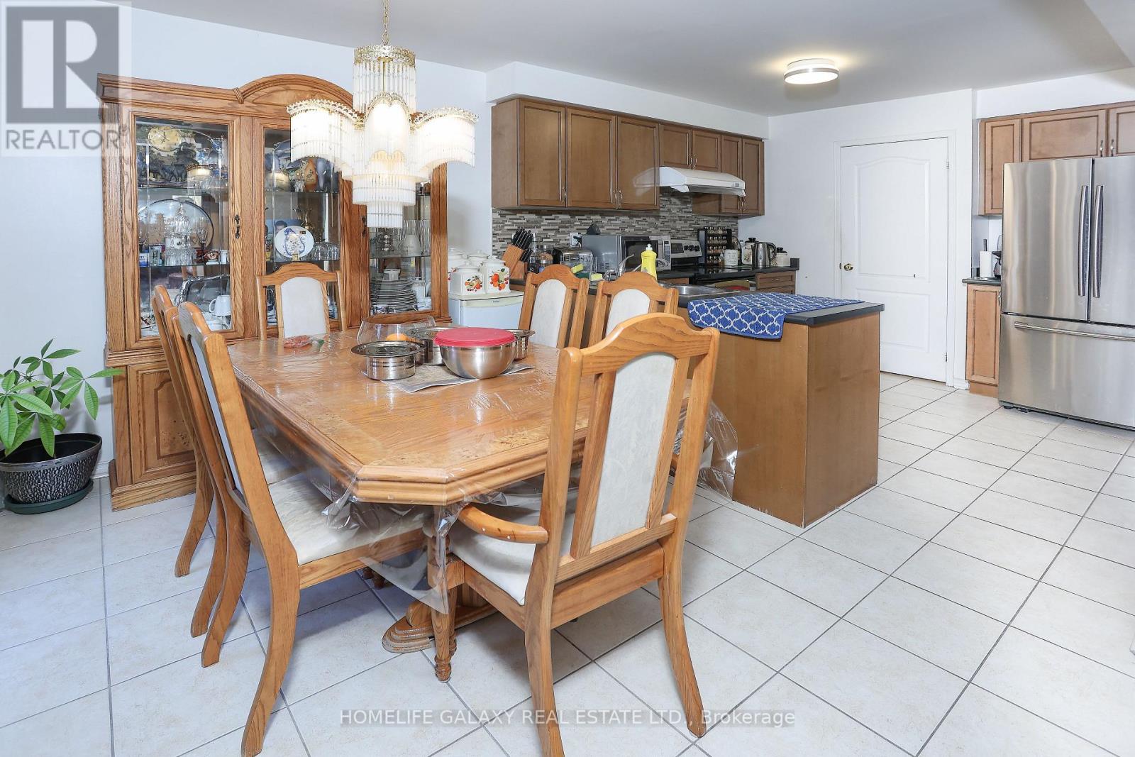 41 ATHERTON AVE