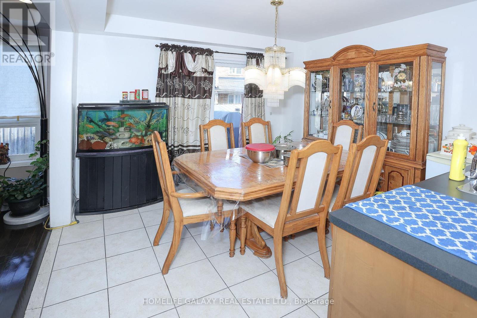 41 ATHERTON AVE