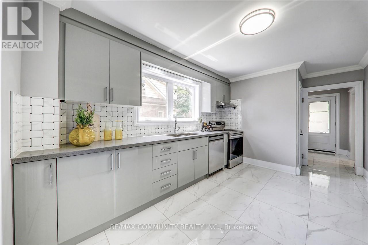 #MAIN -507 BROCK ST S, #Main