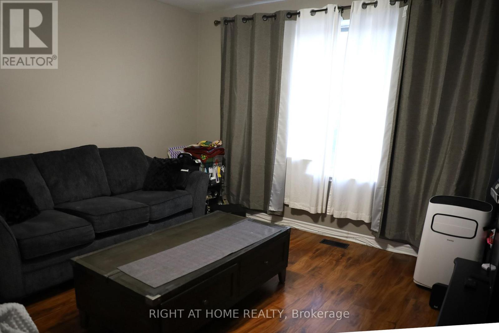 572 CRERAR AVE