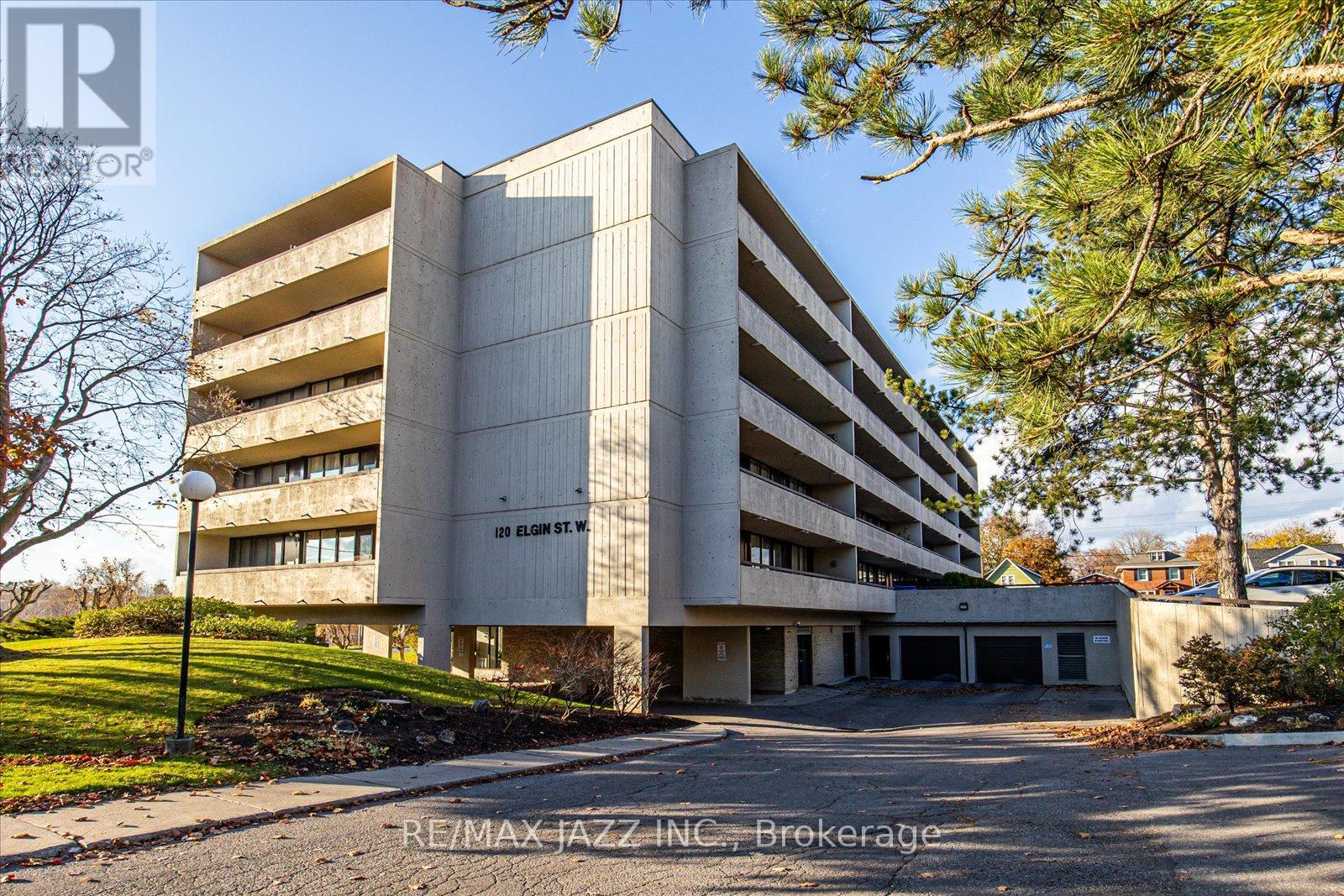 ##206 -120 ELGIN ST W, ##206