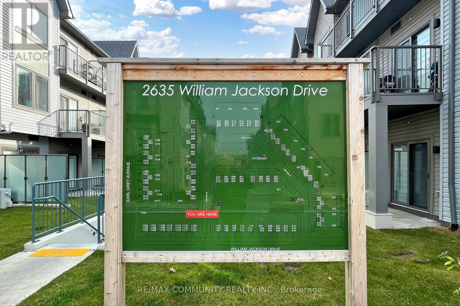 #201 -2635 WILLIAM JACKSON DR, #201