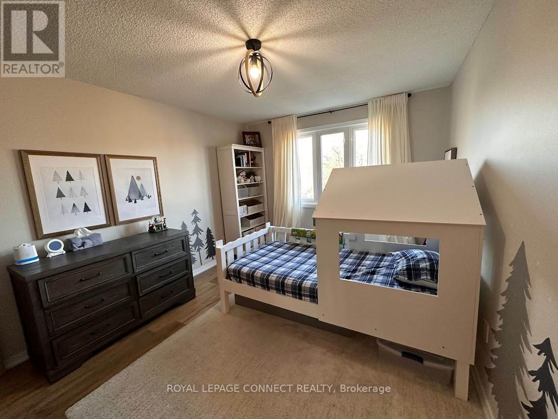 #MAIN -9 REDMOND DR, #Main
