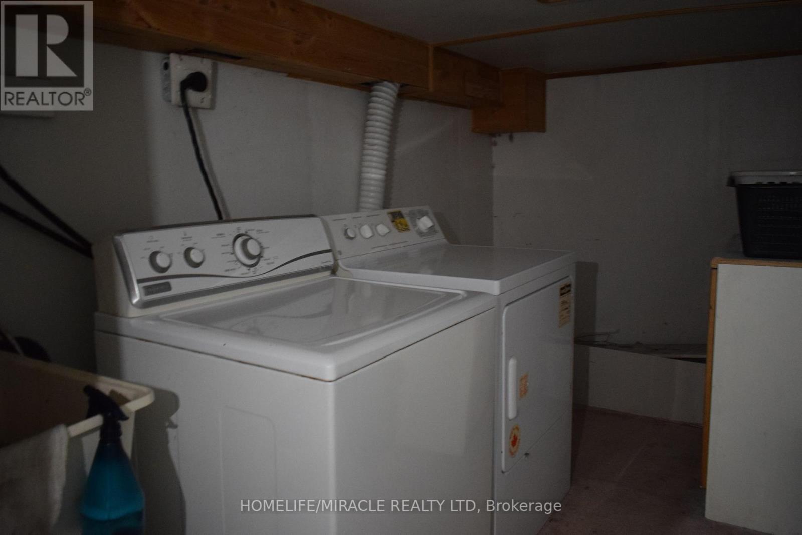 #9 -1945 DENMAR RD N, #9