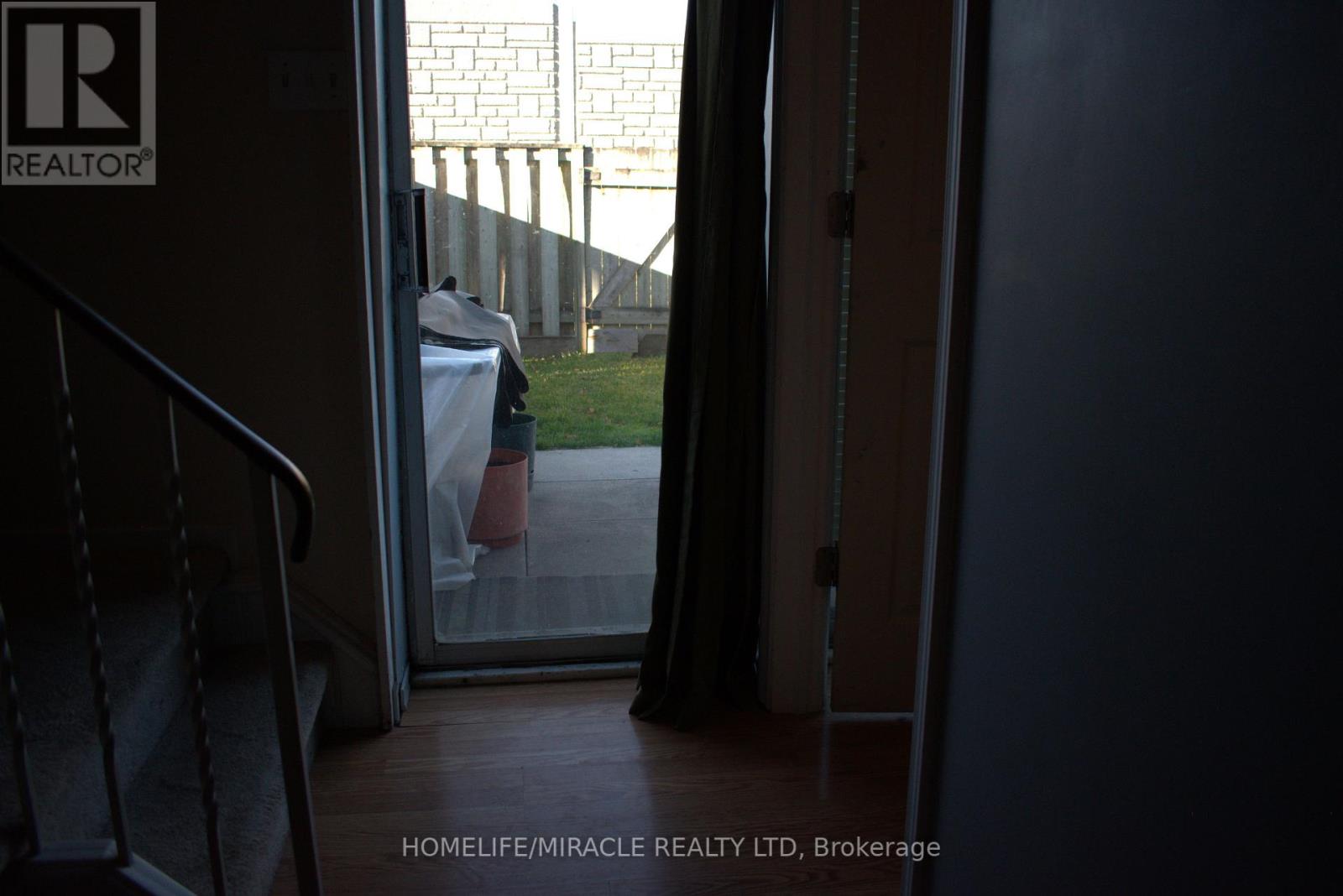 #9 -1945 DENMAR RD N, #9