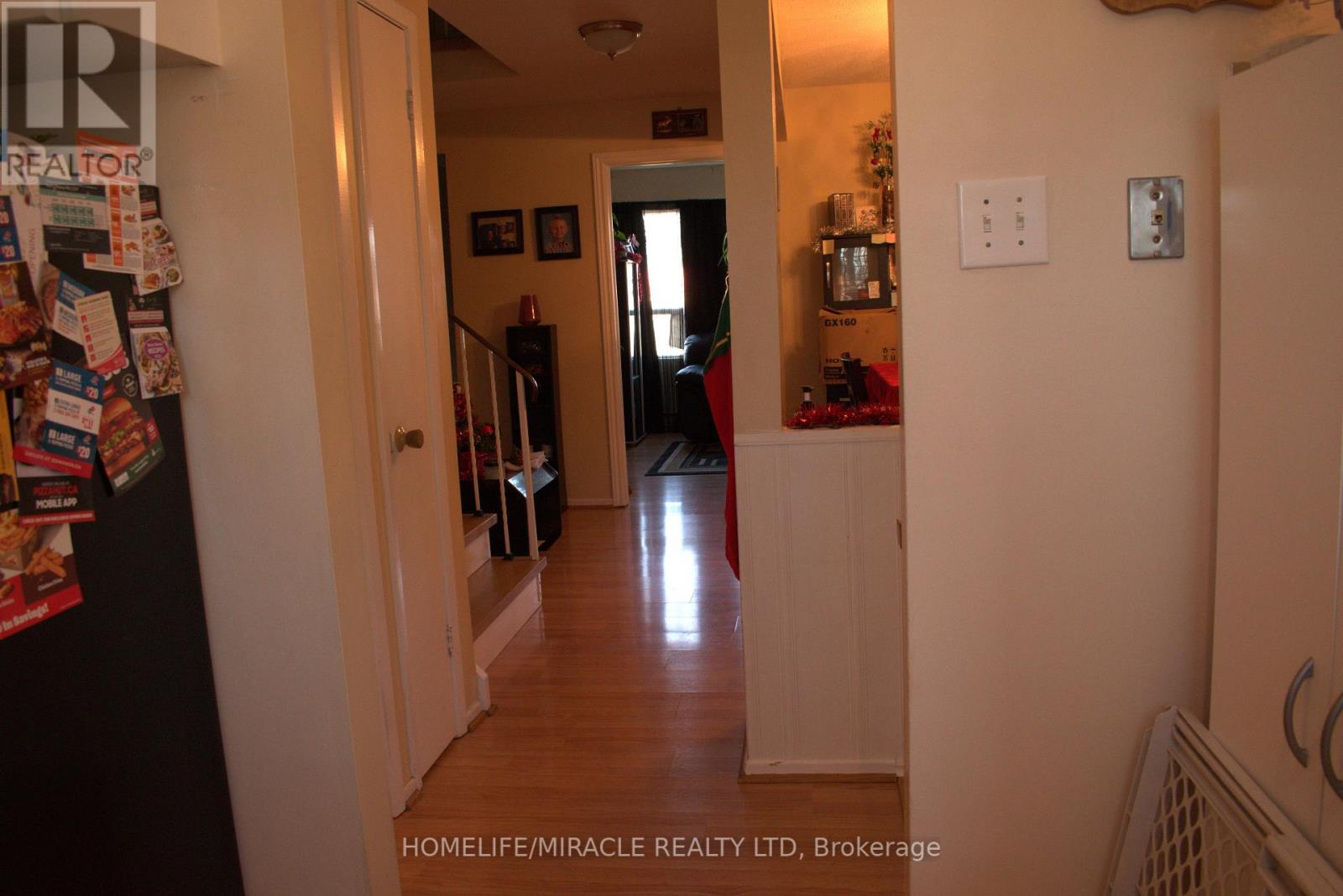 #9 -1945 DENMAR RD N, #9