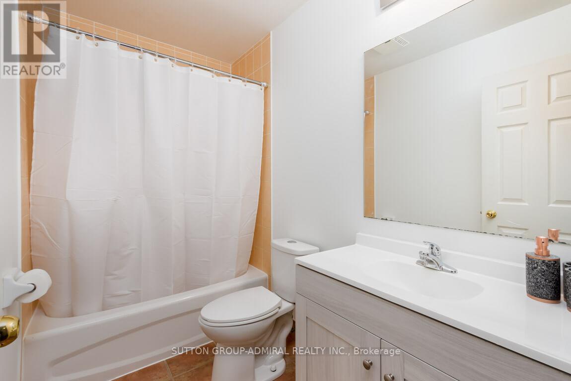 1256 LANGLEY CIRC