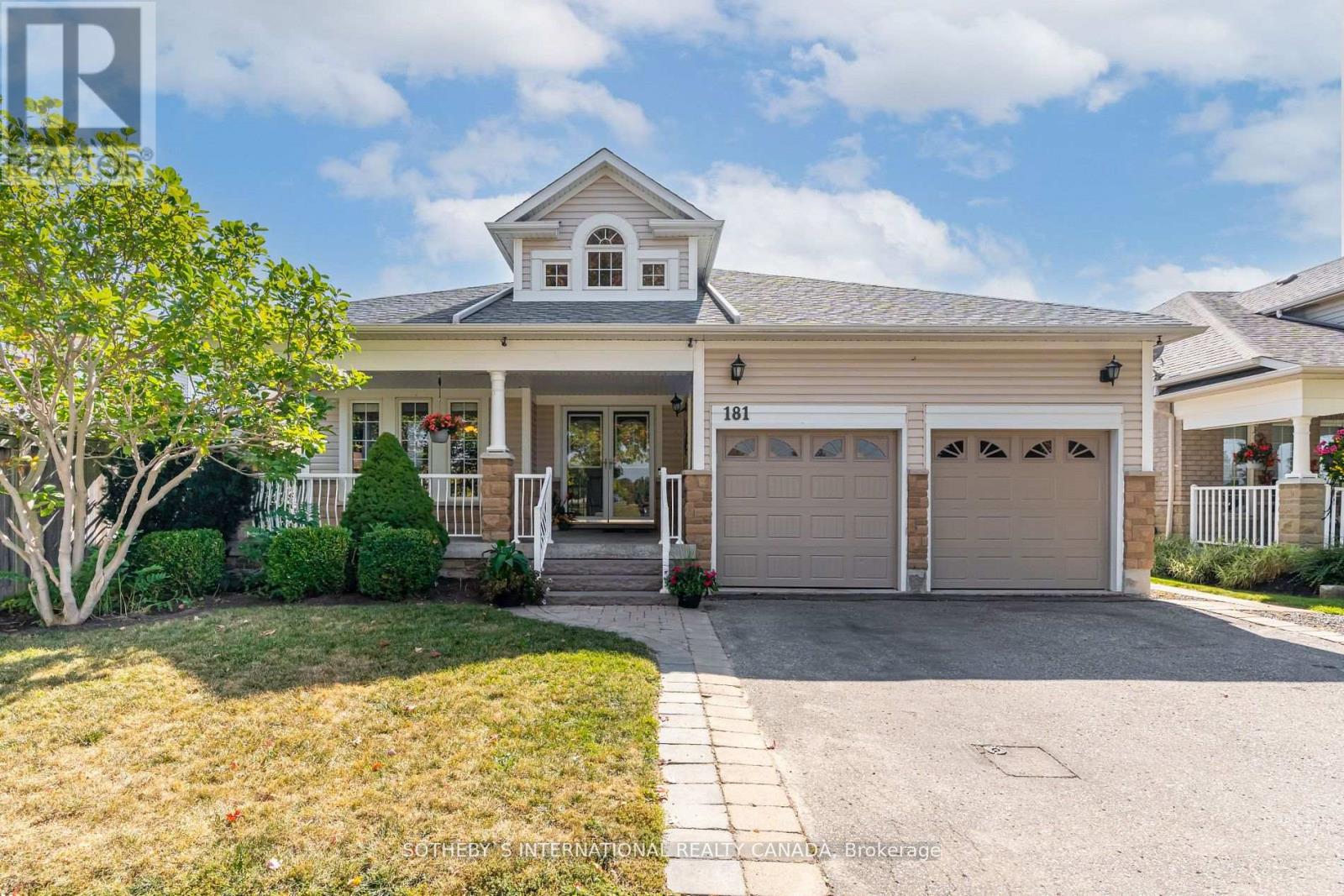 181 CARNWITH DR W