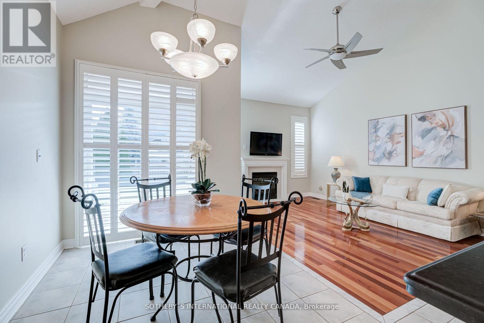 181 CARNWITH DR W