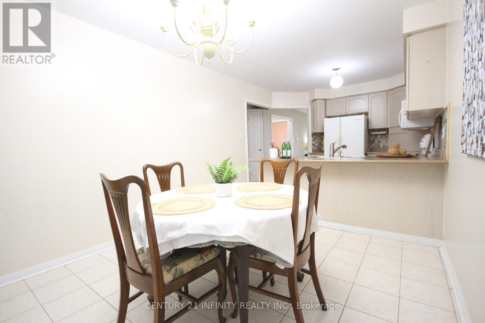 28 SOLMAR AVE