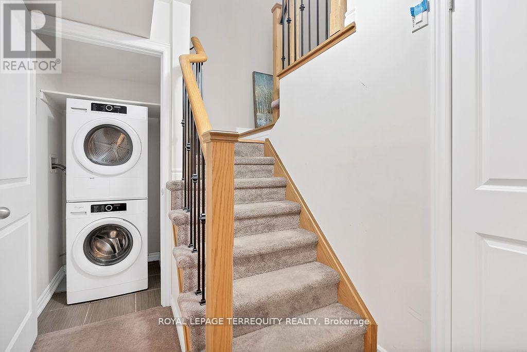 #243 -1811 REX HEATH DR