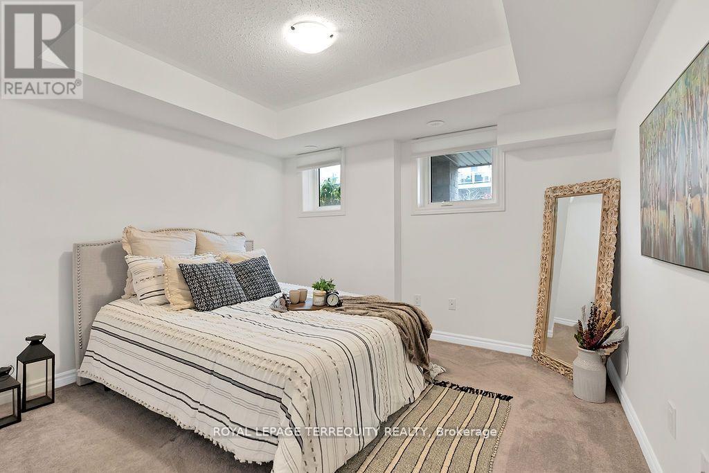 #243 -1811 REX HEATH DR