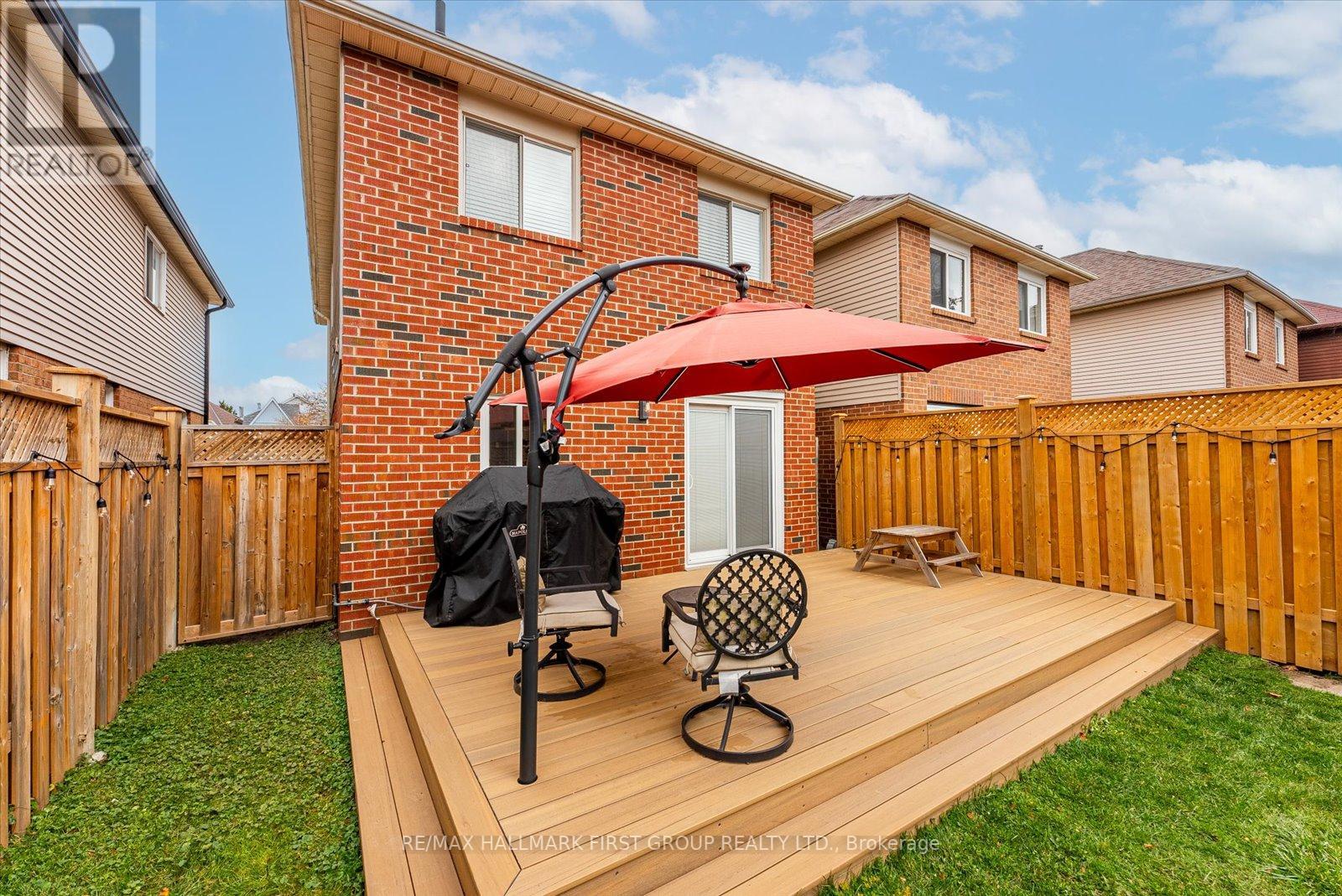927 REDBIRD CRES
