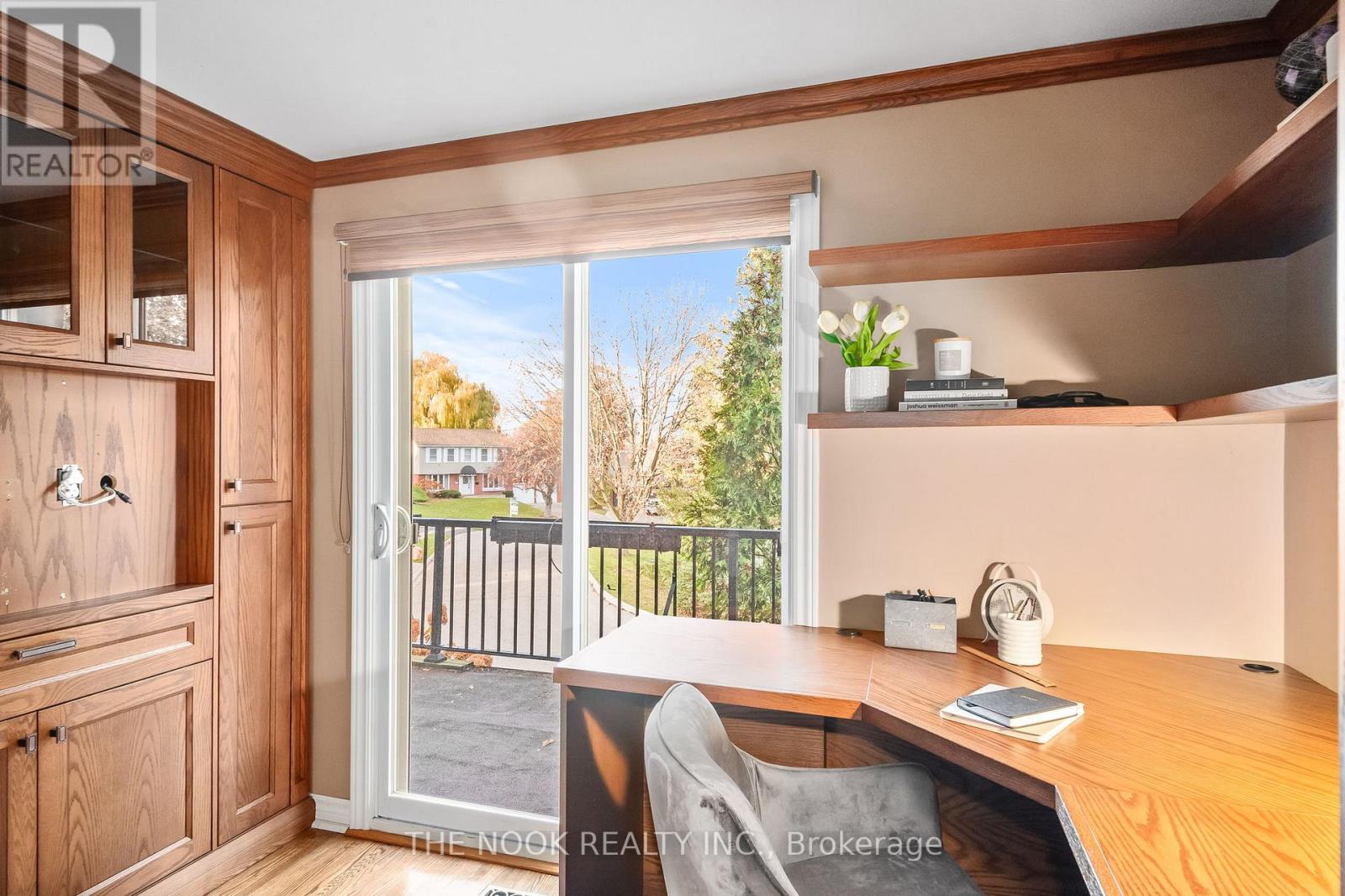 103 ORCHARD CRT