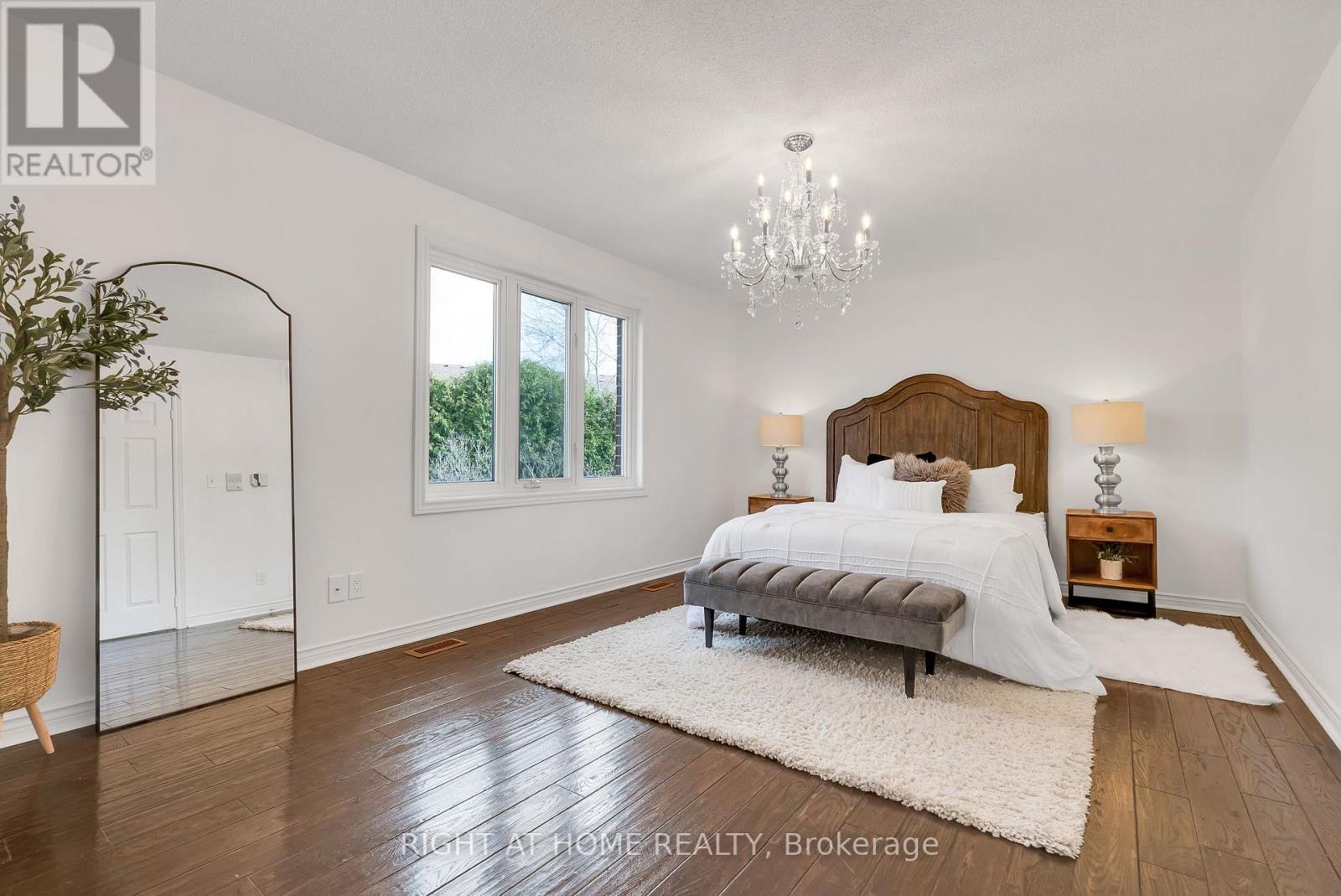 35 INGLEWOOD PL