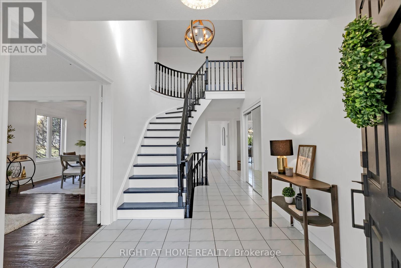 35 INGLEWOOD PL