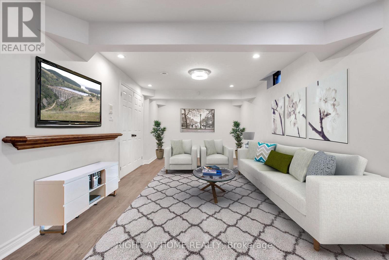 35 INGLEWOOD PL