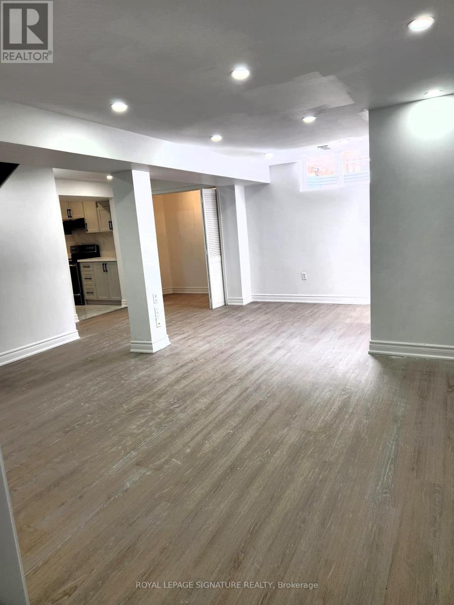 #BSMT -114 KEARNEY DR, #Bsmt