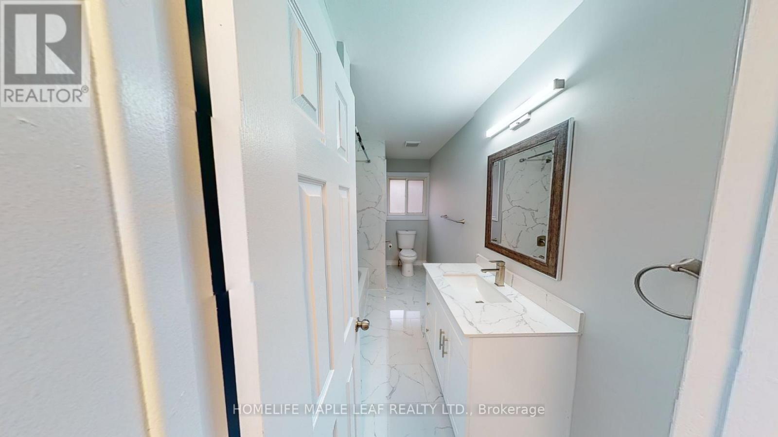 U A 598 MONTGOMERY ST, #Unit A