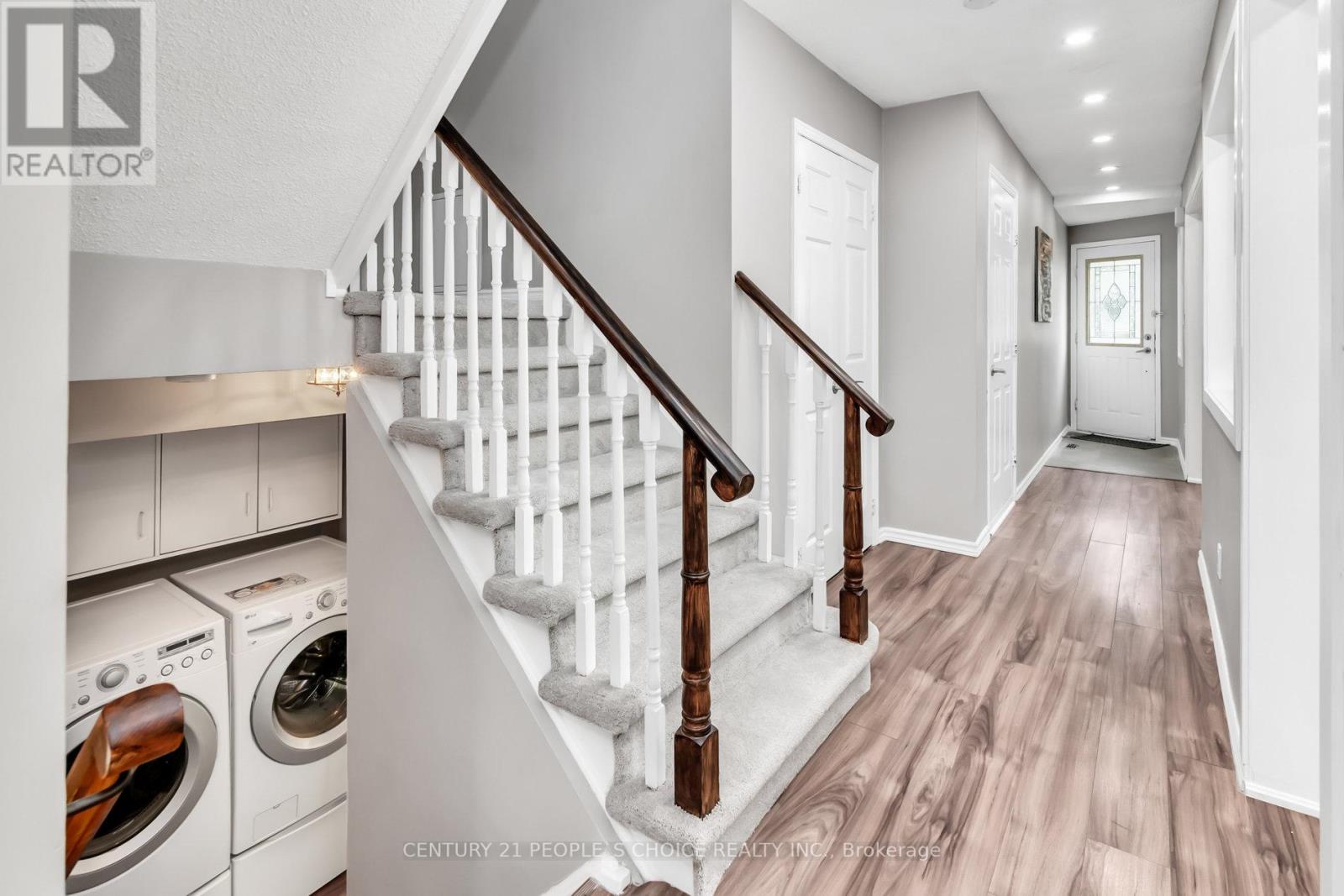 769 ATTERSLEY DR